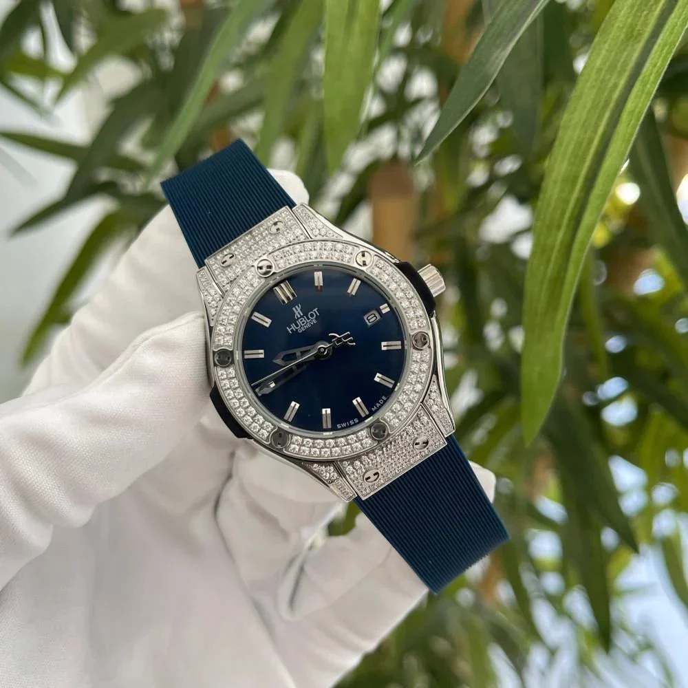 Hublot Classic Fusion bleu pour femme – gallery view