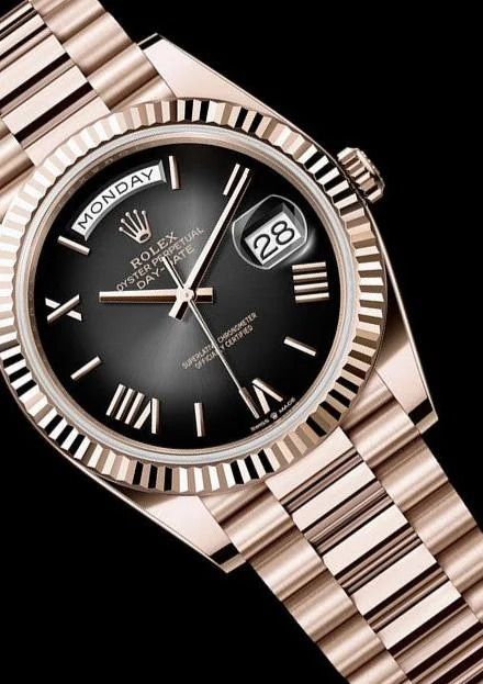 Rolex Day-Date 40 228235 – gallery view