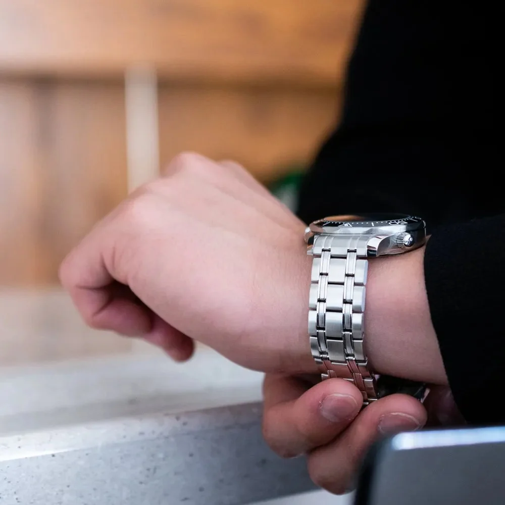 OMEGA SEAMASTER DIVER Noir Steel Bracelet – gallery view