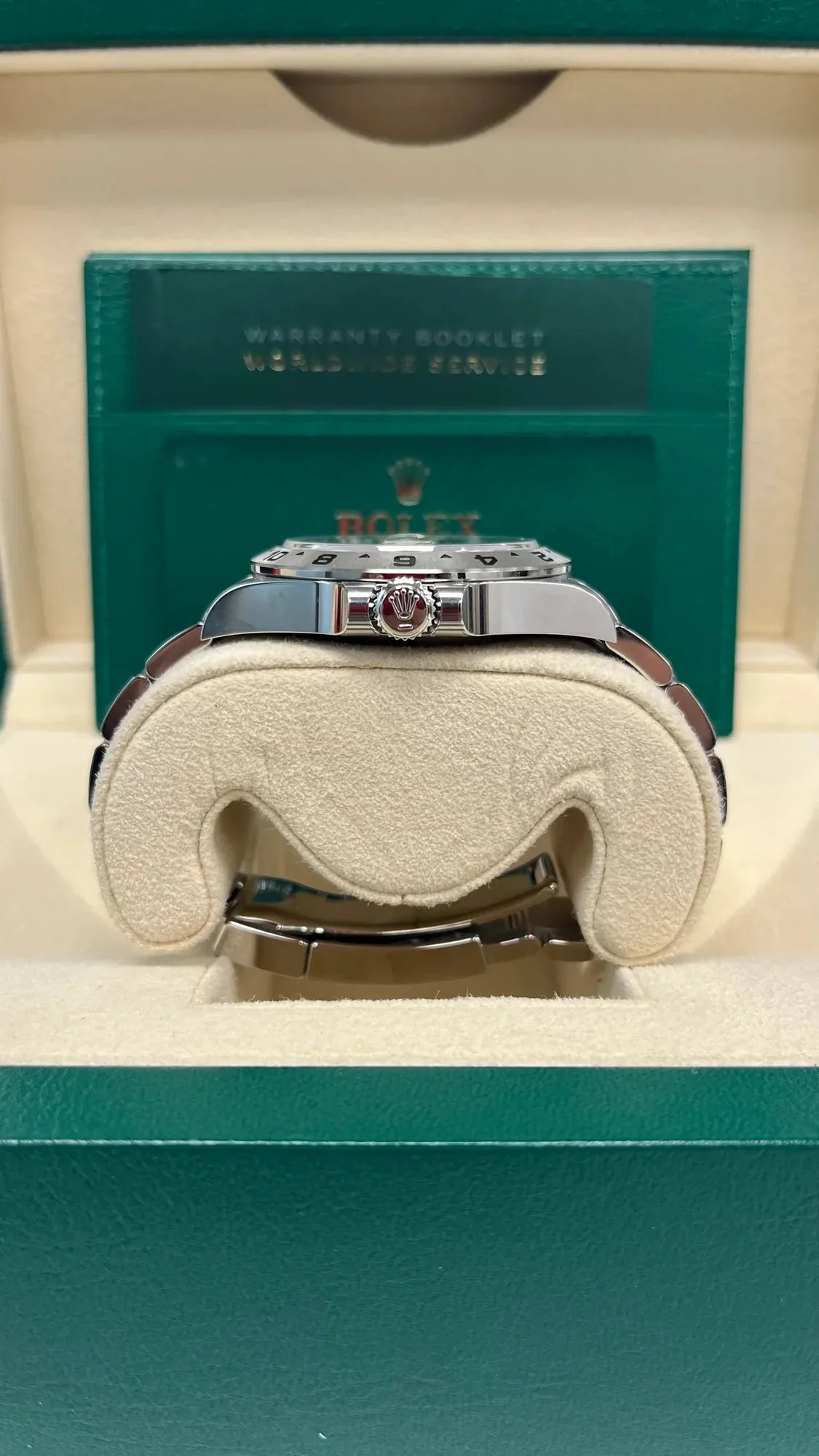 Rolex Oyster Perpetual Explorer II Black Dial 226570 – gallery view