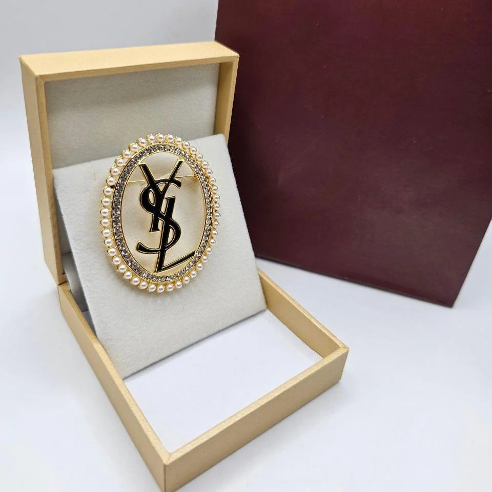 Brooch — Catalogue No. 8524649169068 — view 1
