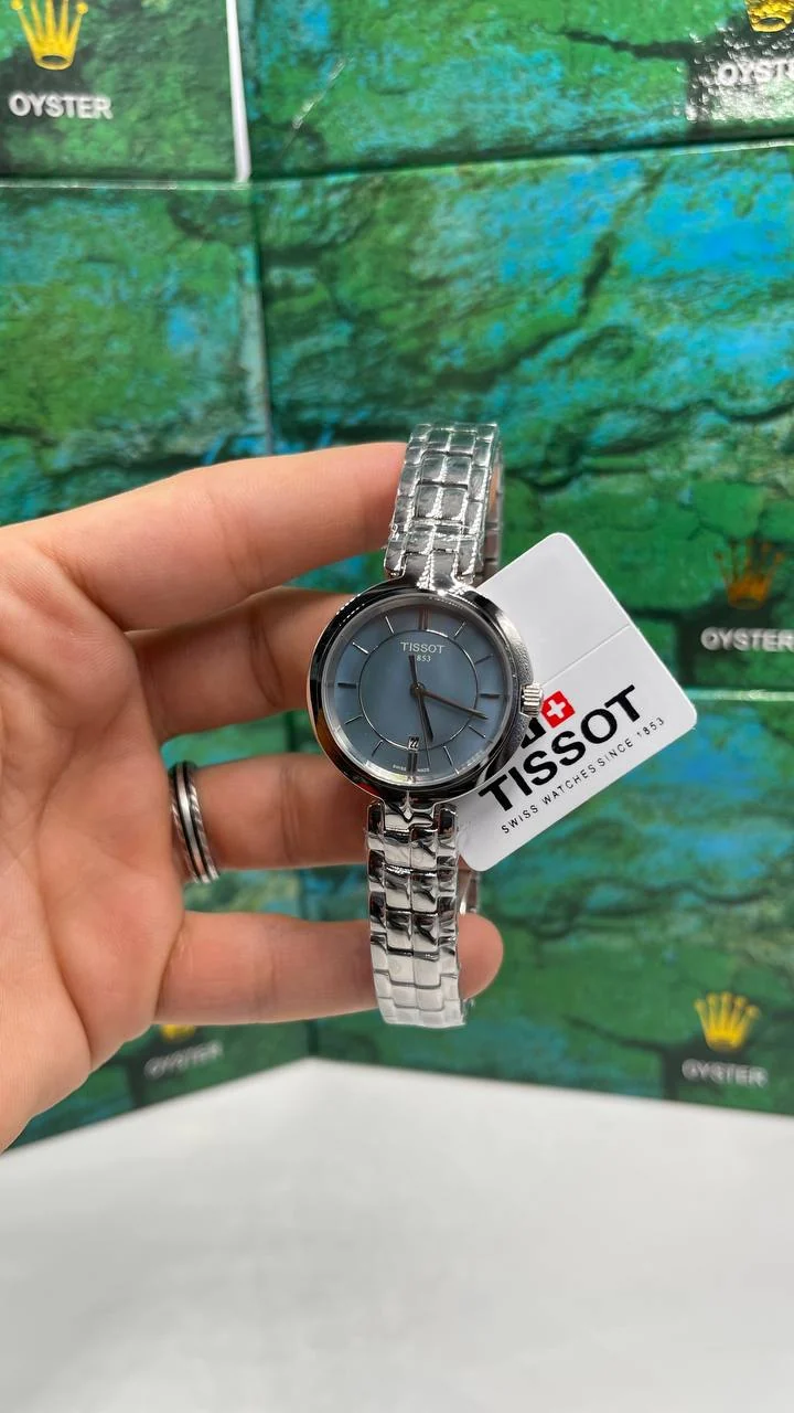 Montre Tissot FLAMINGO T094.210.11.121.00 Pour Femme – main view