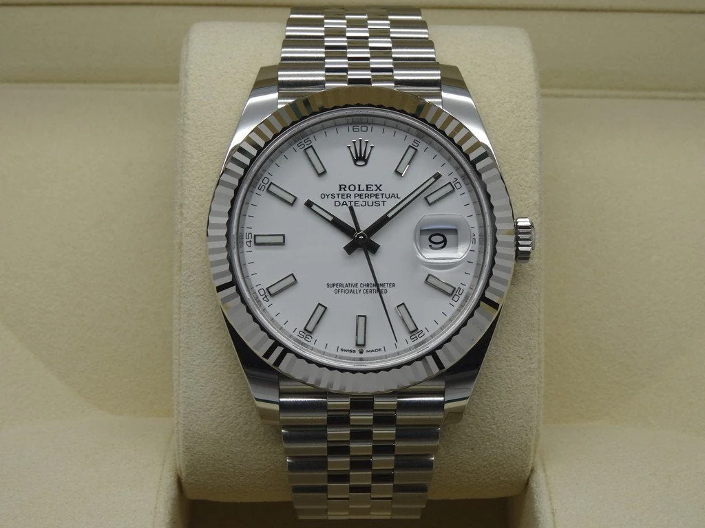Rolex Datejust 41 White Jubilee Men's – gallery view