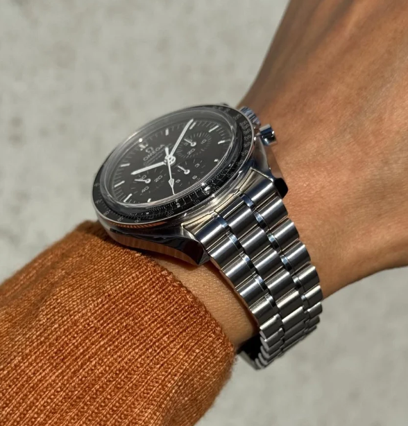 Omega Seamaster diver 300m Silver black dial – gallery view