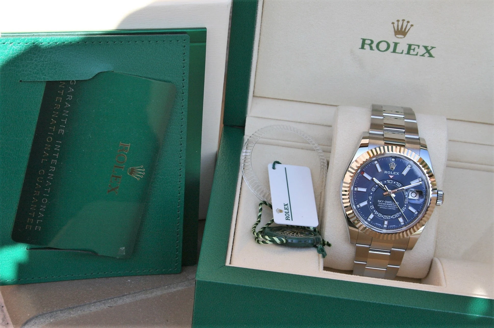 Rolex Sky-Dweller F326934 – gallery view