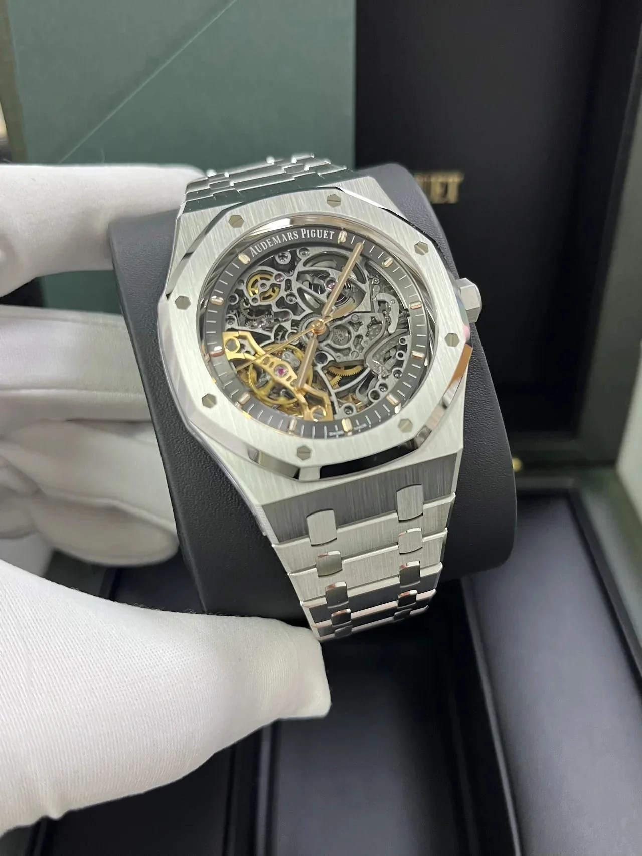 Audemars Piguet Royal Oak Skeleton Dial – gallery view
