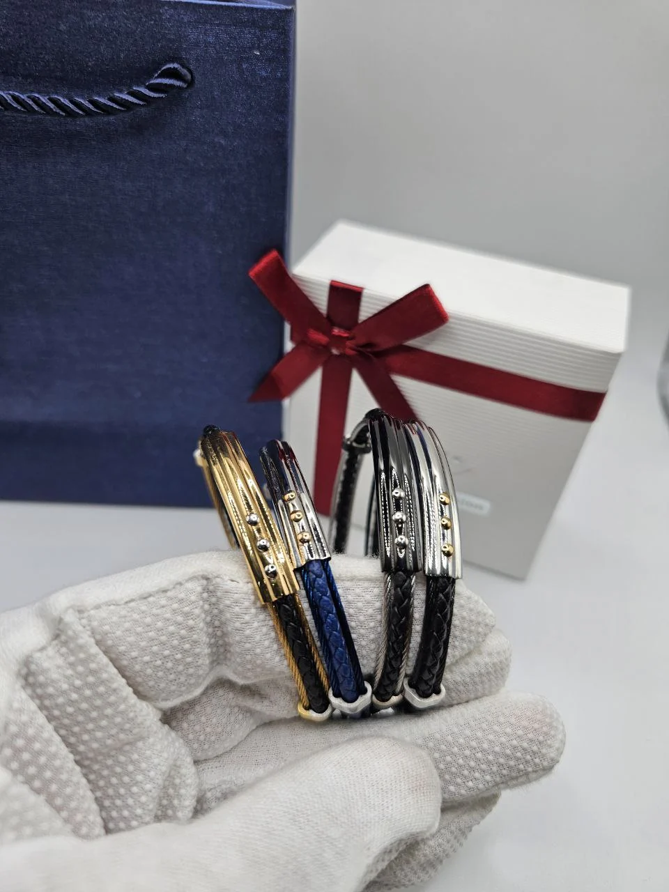 Men's Bracelet — Ref. H300378 — view 1