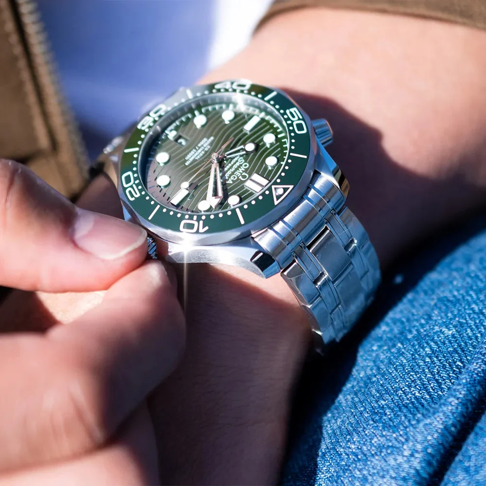 OMEGA Seamaster Green Dial Steel Bracelet – gallery view