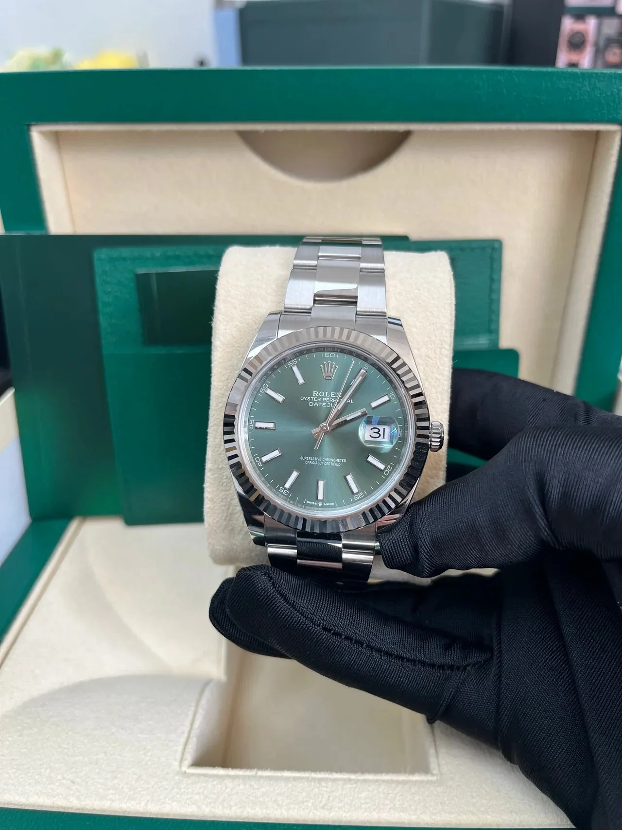 Rolex Datejust Oyster 41 Mm Mint Green – gallery view