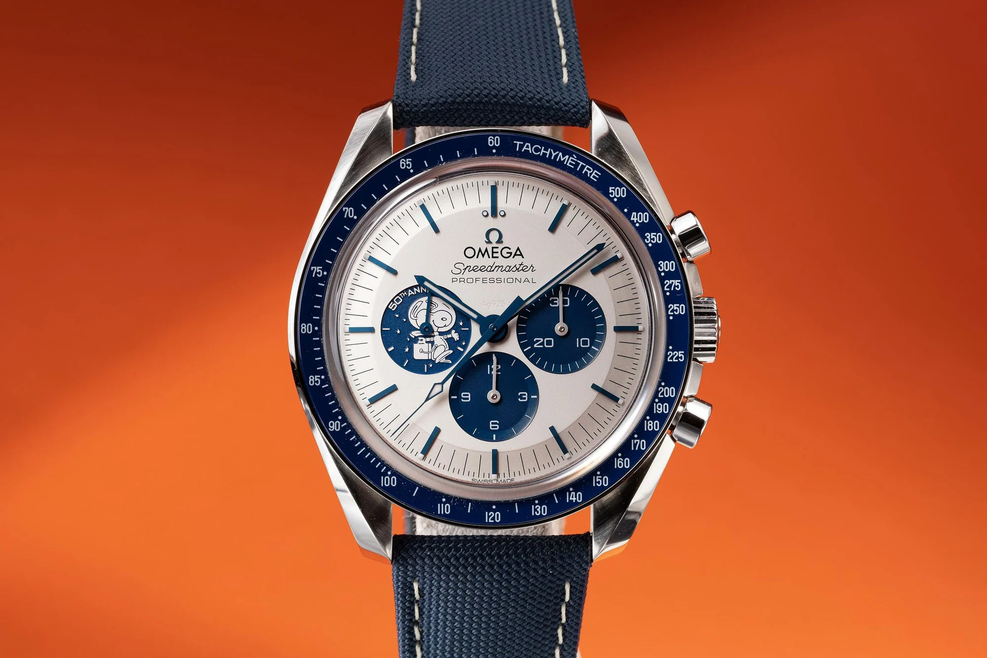 Omega Speedmaster Snoopy bracelet satin – gallery view