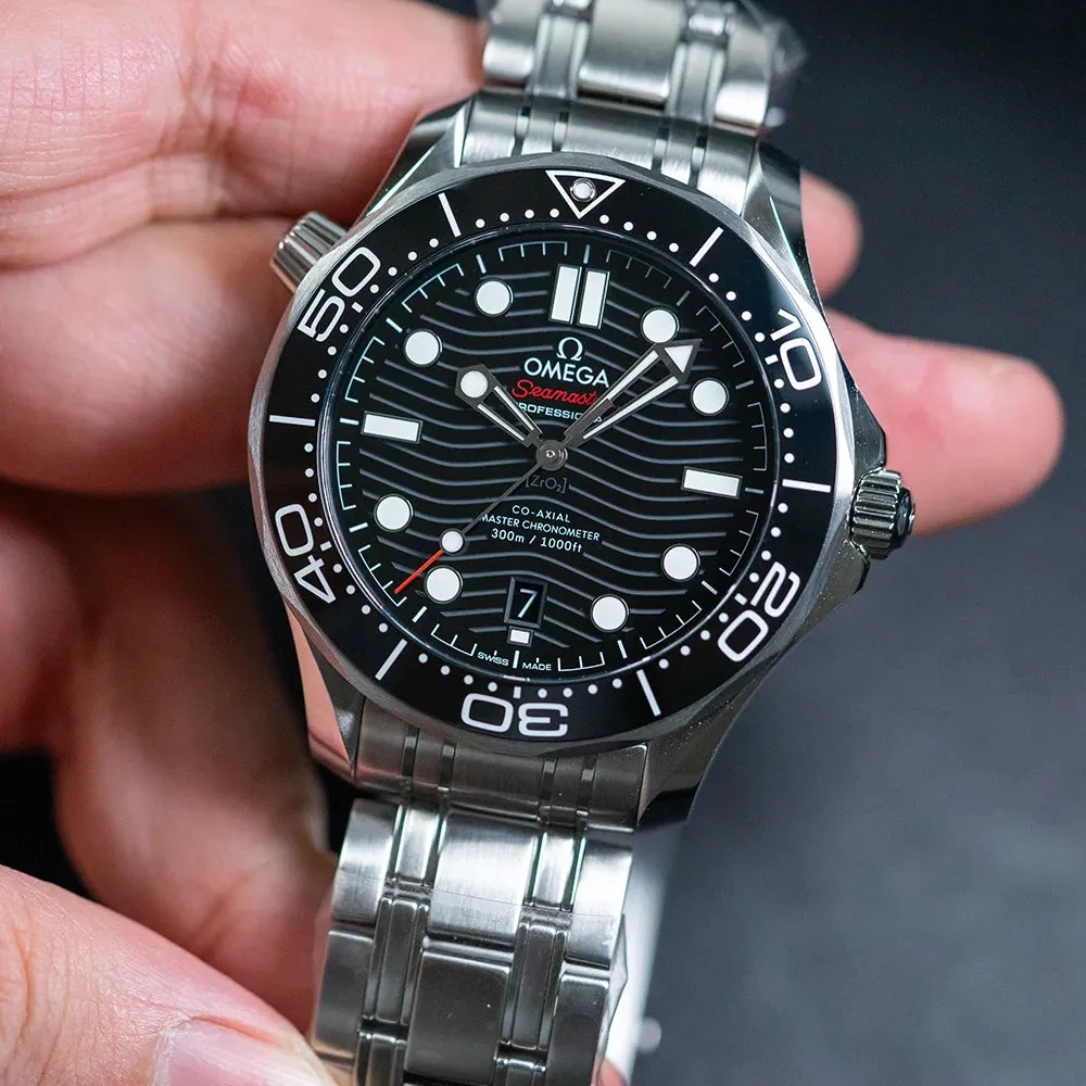 OMEGA SEAMASTER DIVER Noir Steel Bracelet – gallery view