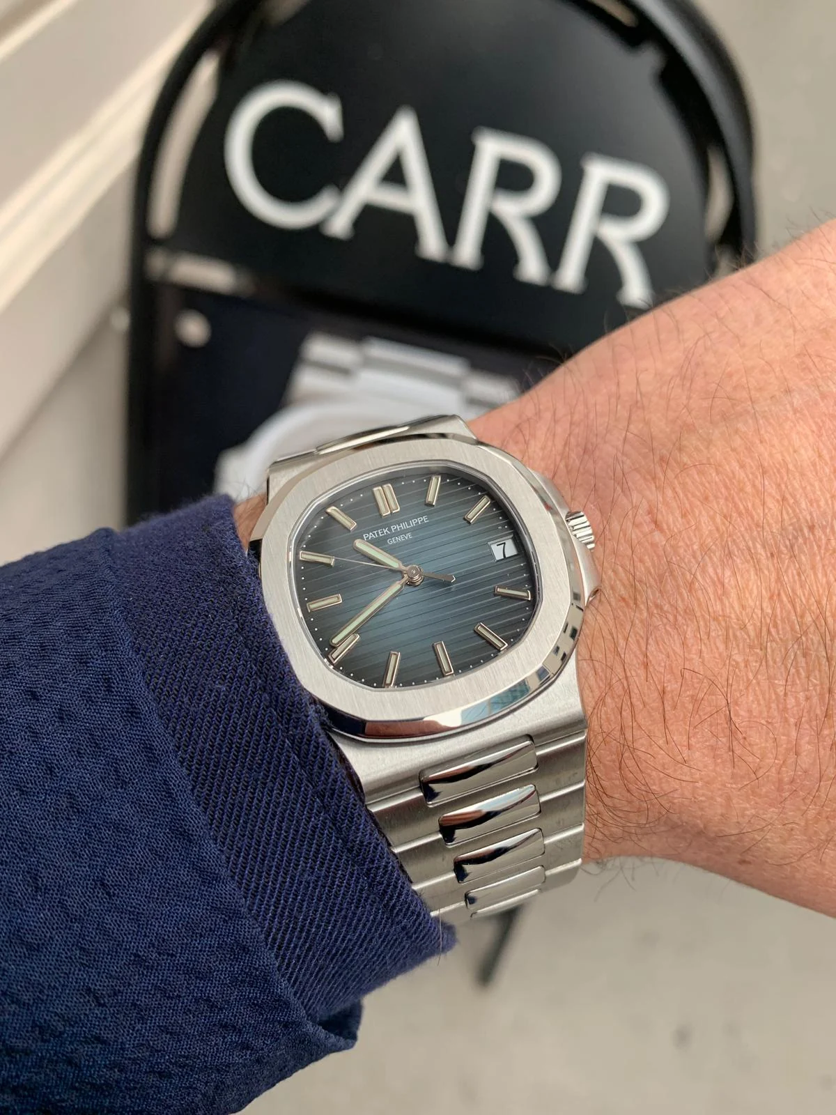 Patek Philippe Nautilus Automatique 57111A – gallery view