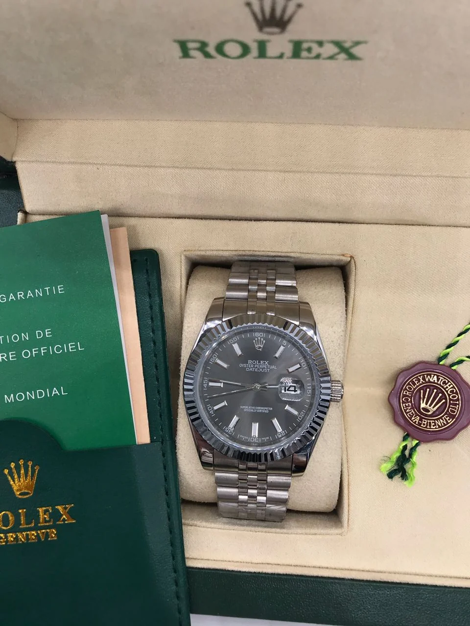 Rolex Datejust Grey 126334 Men's – gallery view