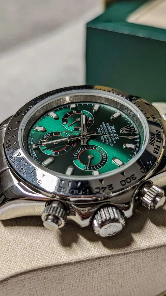 Rolex Cosmograph Daytona Green Dial Silver – gallery view