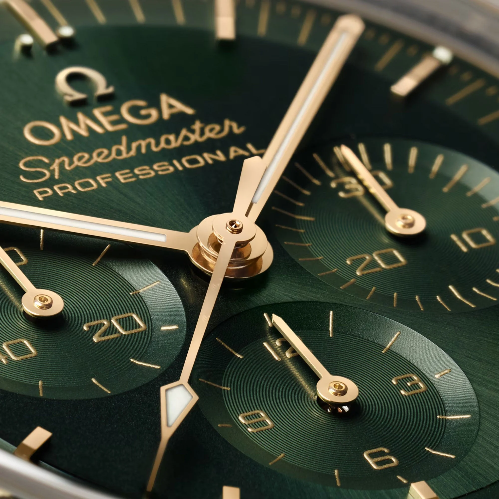 Omega Speedmaster Moonshine Cuir – gallery view