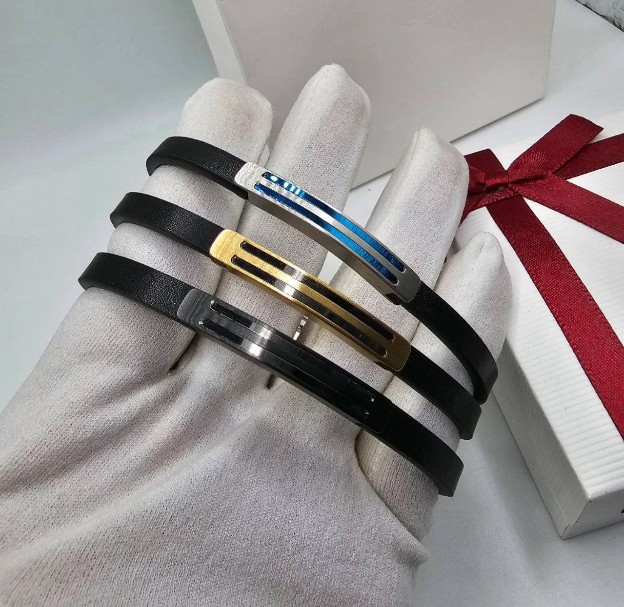 Men's Bracelet — Ref. H300123 — view 1