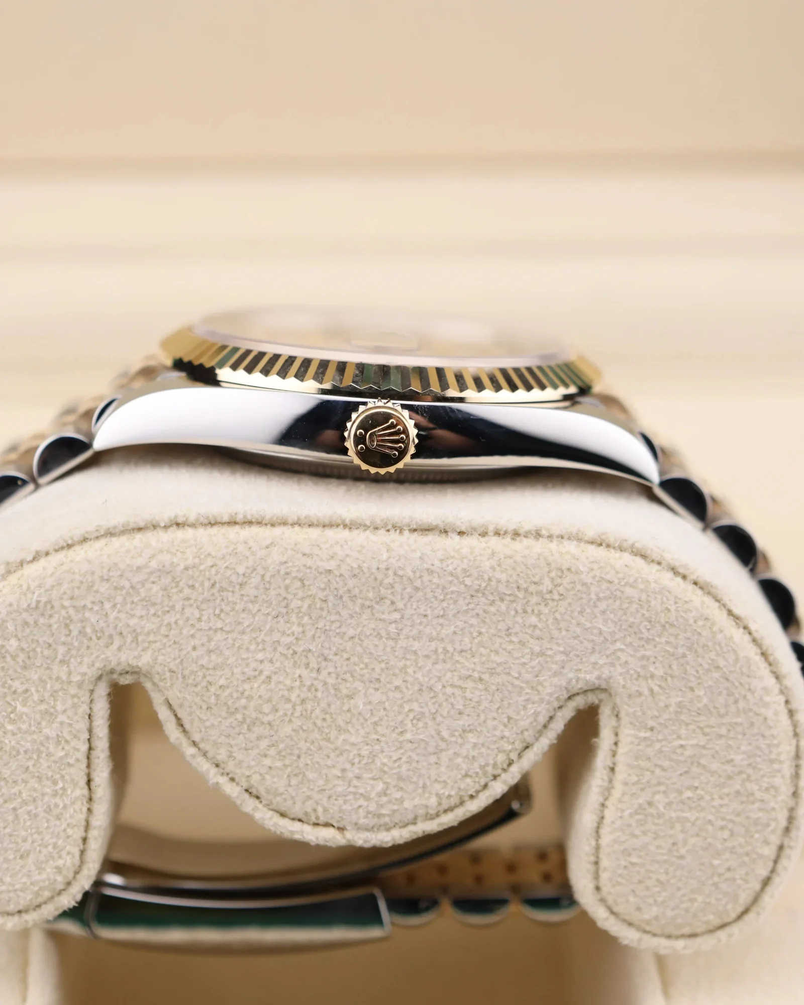 Rolex Datejust 41 Champagne Dial Two Tone Jubilee 126333 – gallery view