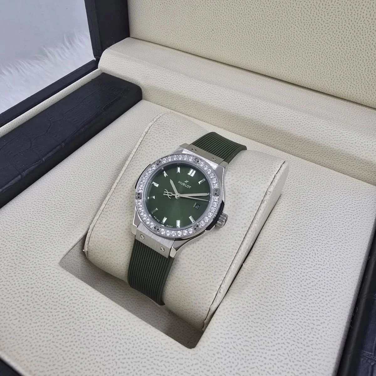 Hublot pour femme vert/bleu – gallery view