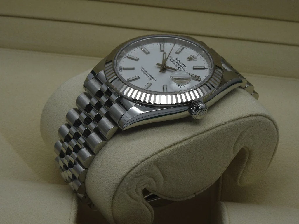 Rolex Datejust 41 White Jubilee Men's – gallery view