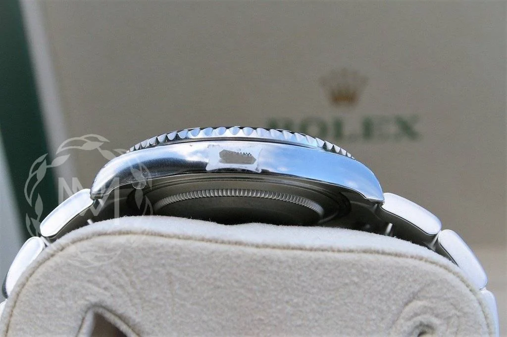 Rolex Yacht-Master 40 Mm 126622 Grey – gallery view
