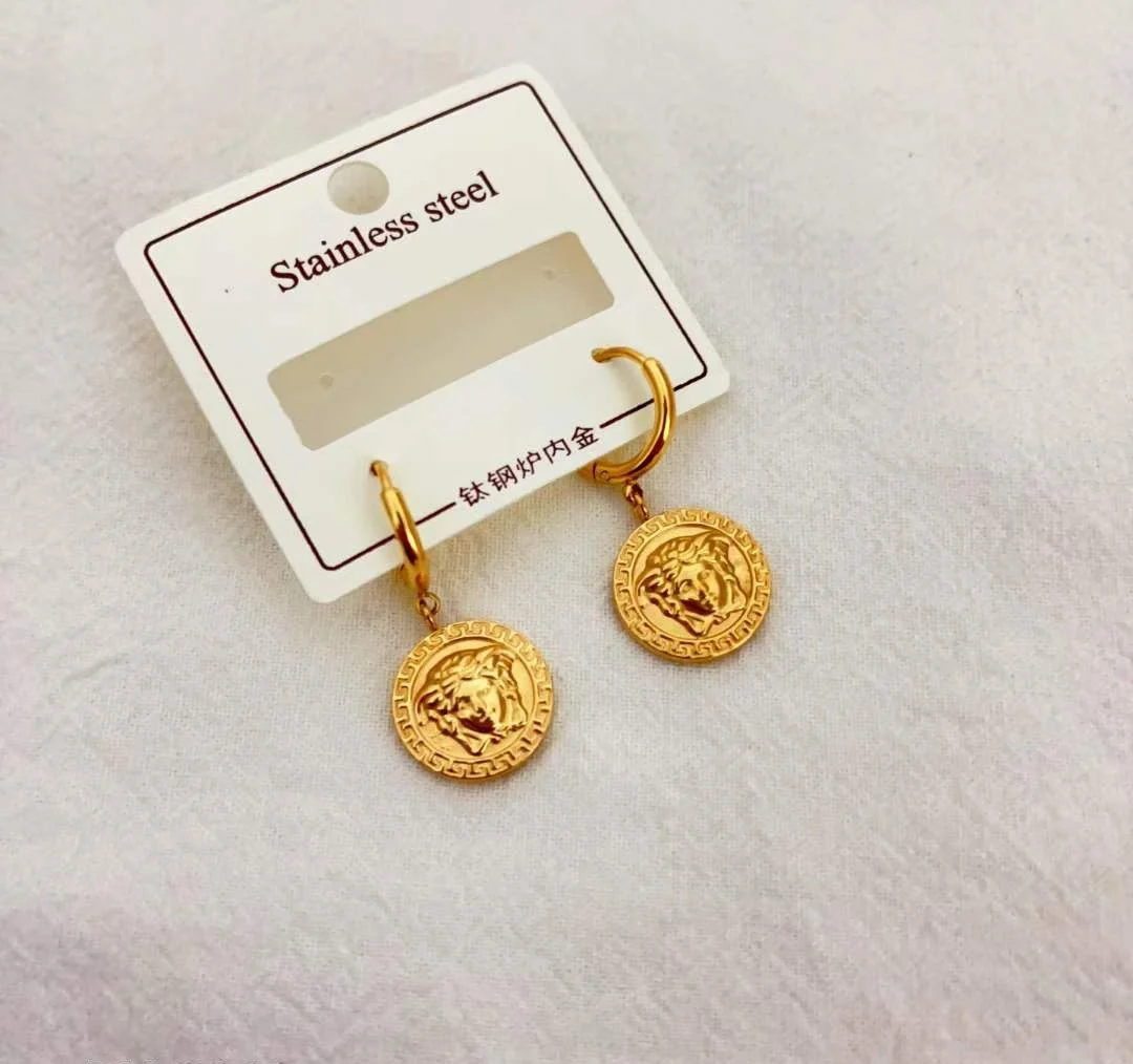 Earrings — Catalogue No. 8524650414252 — view 1