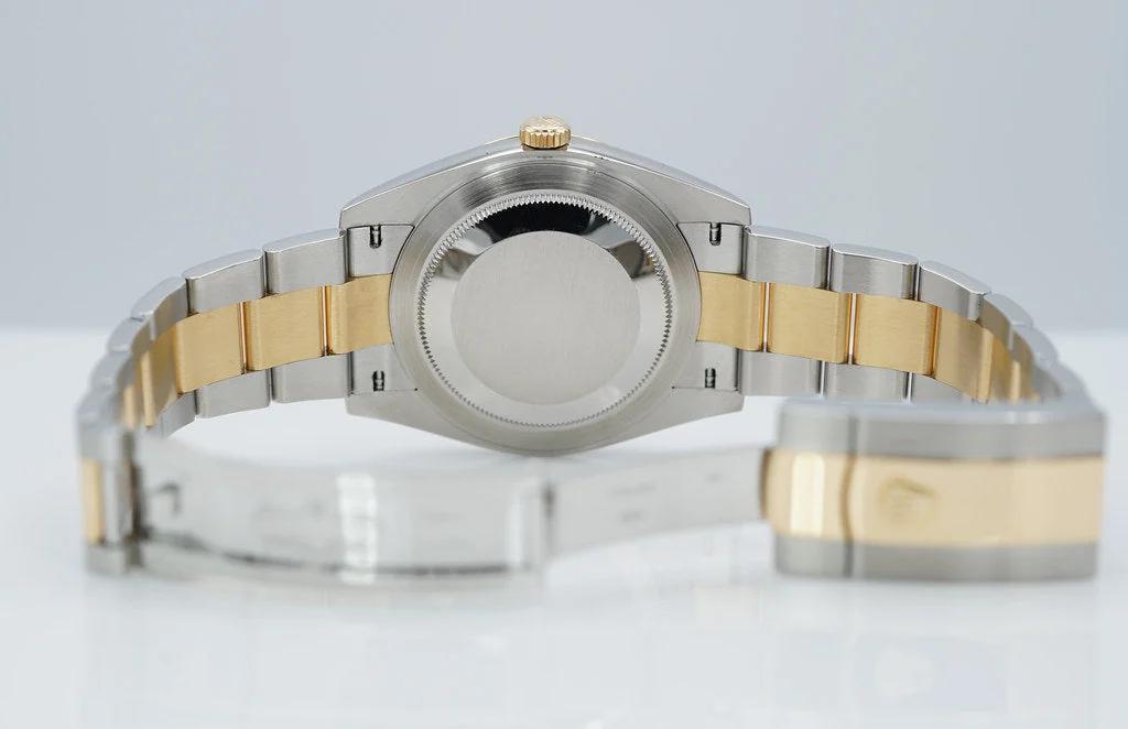 Rolex Datejust 126333 Stainless Steel - Gold Champagne Dial – gallery view