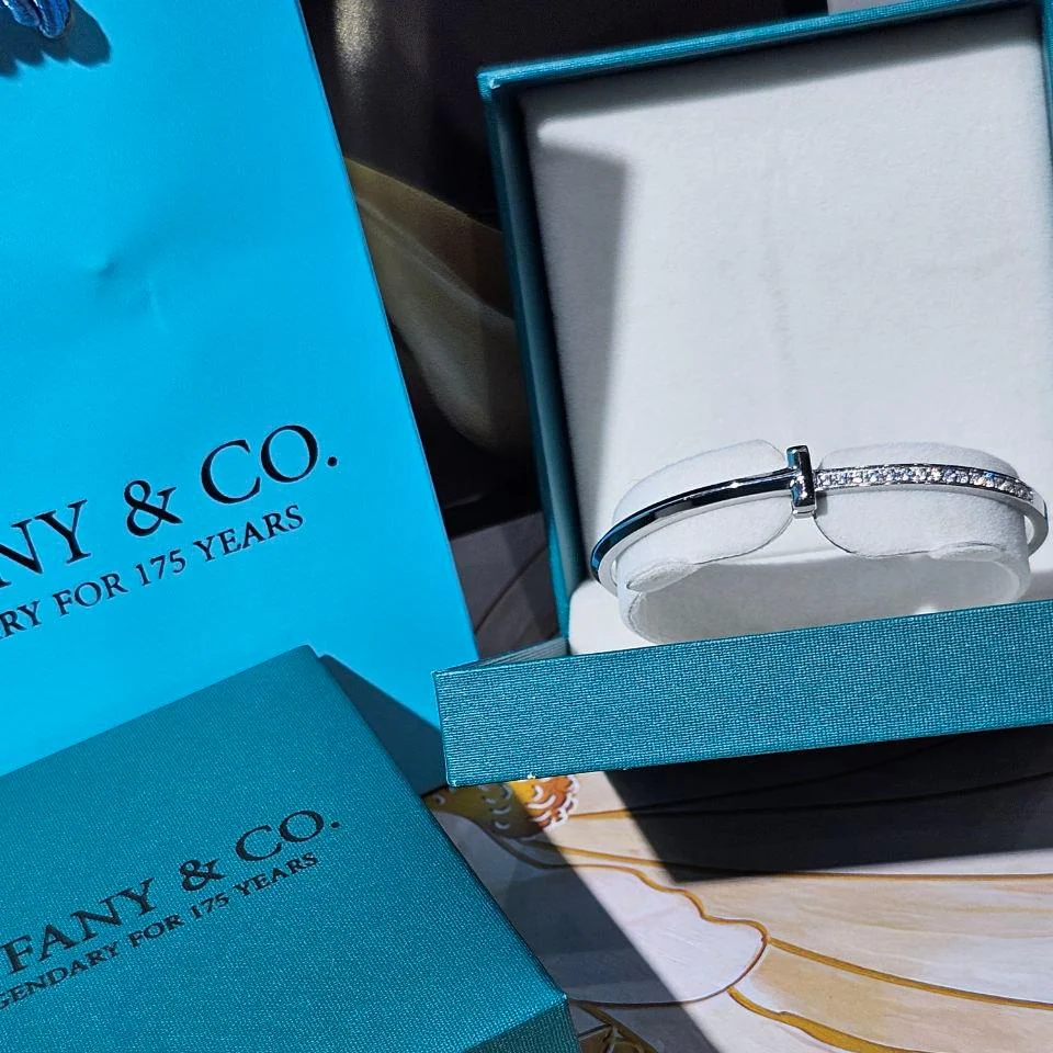 Women's Bracelet — Catalogue No. 8524649431212 — view 1