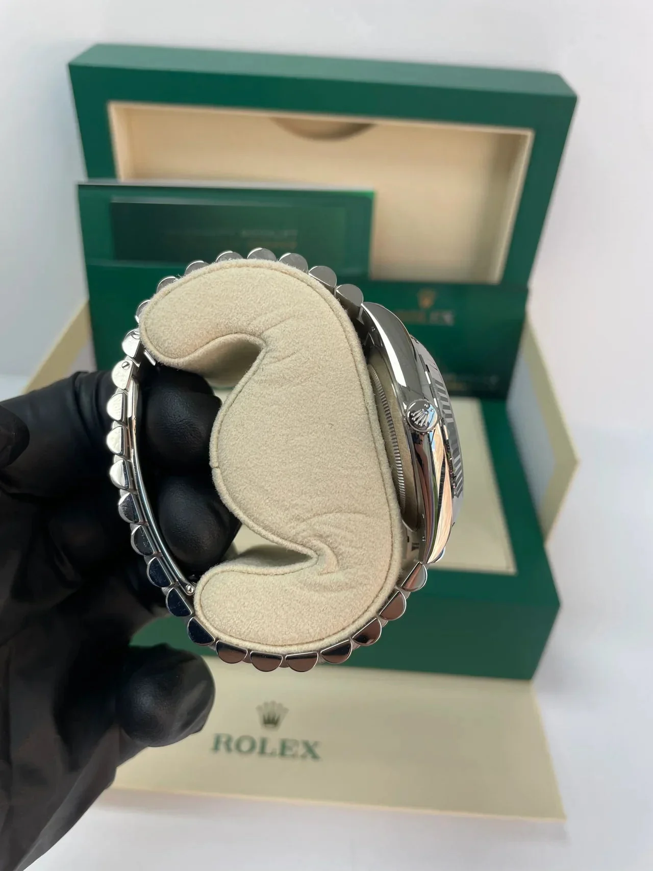 Rolex Day-Date 40 White Roman Dial – gallery view