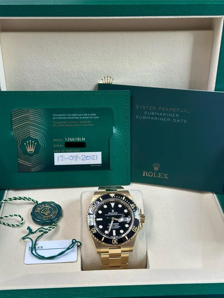 Rolex Submariner Date Gold Dial Black – gallery view