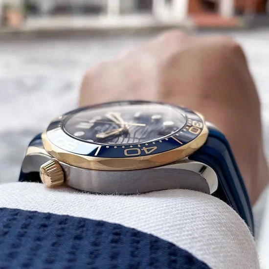 OMEGA SEAMASTER DIVER BLUE GOLD – gallery view