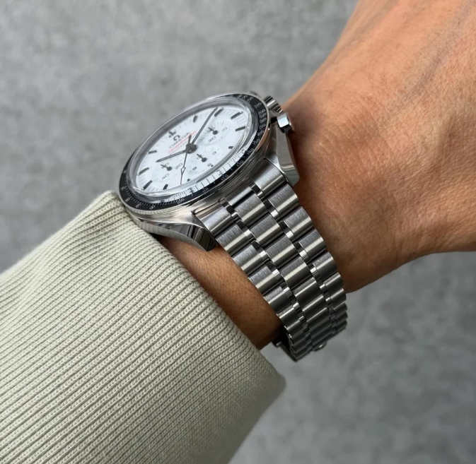 Omega Seamaster diver 300m Silver – gallery view