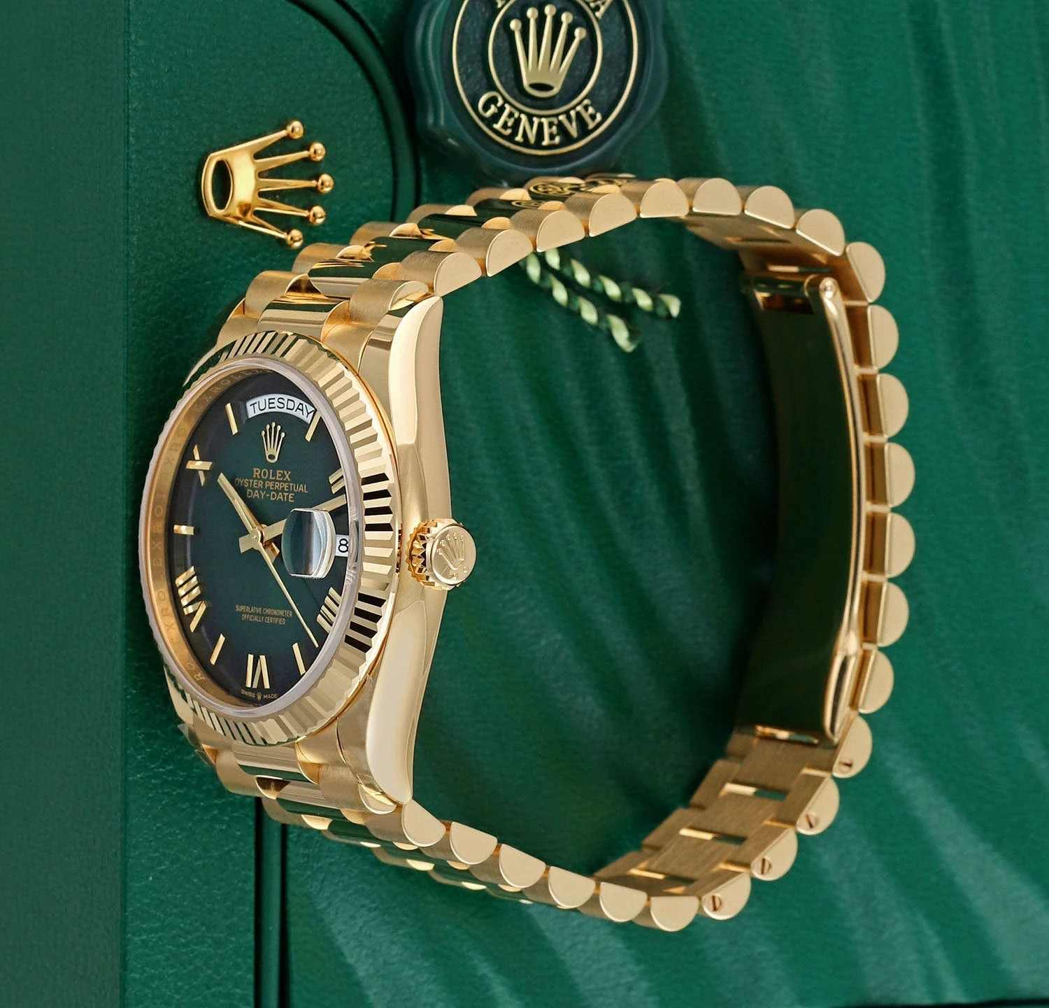 Rolex Day-Date Yellow Gold 128238 Green – gallery view