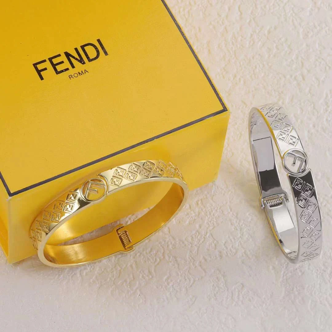 Women's Bracelet — Catalogue No. 8524649857196 — view 1