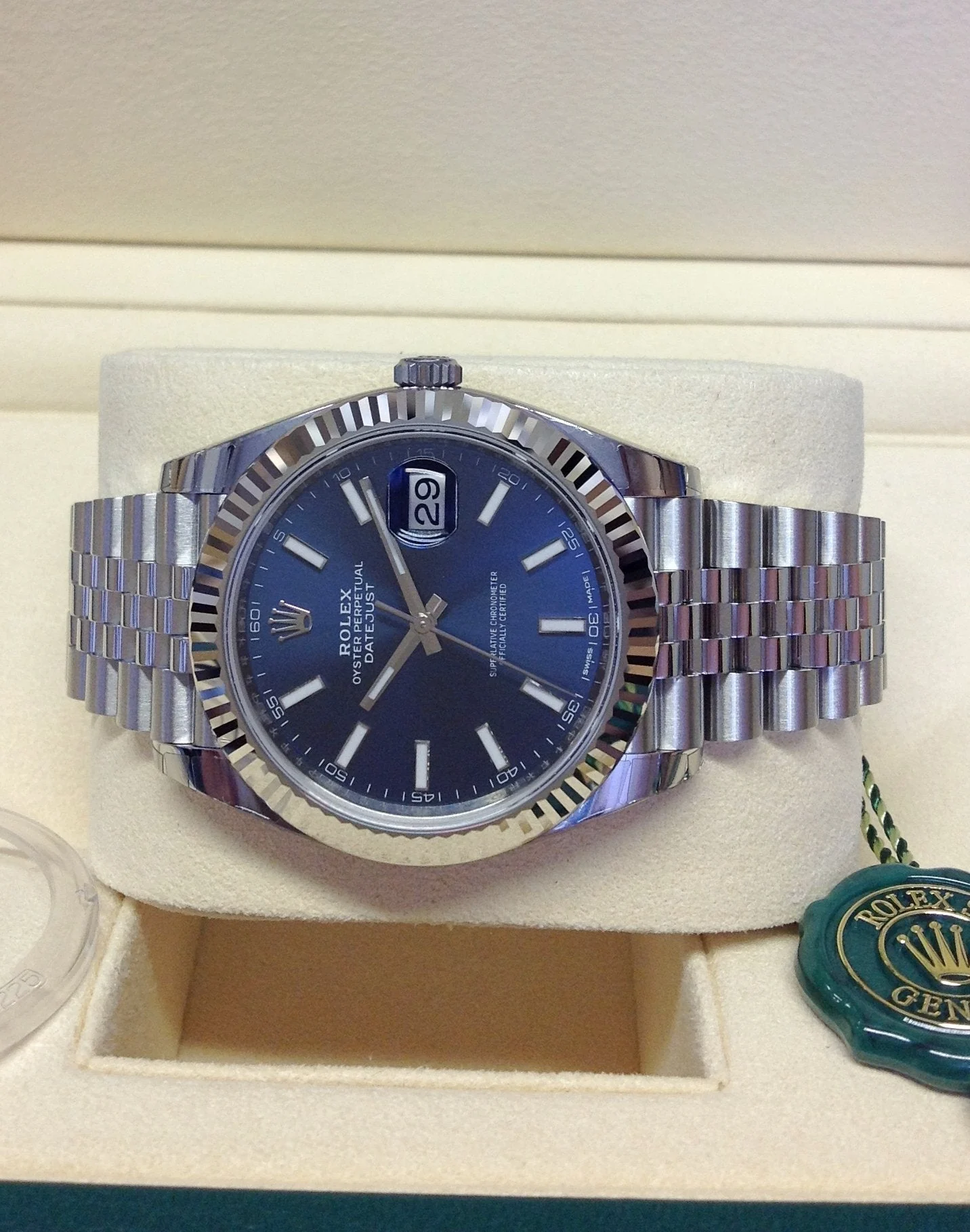 Rolex Datejust 41 Blue Jubilee Men's – gallery view