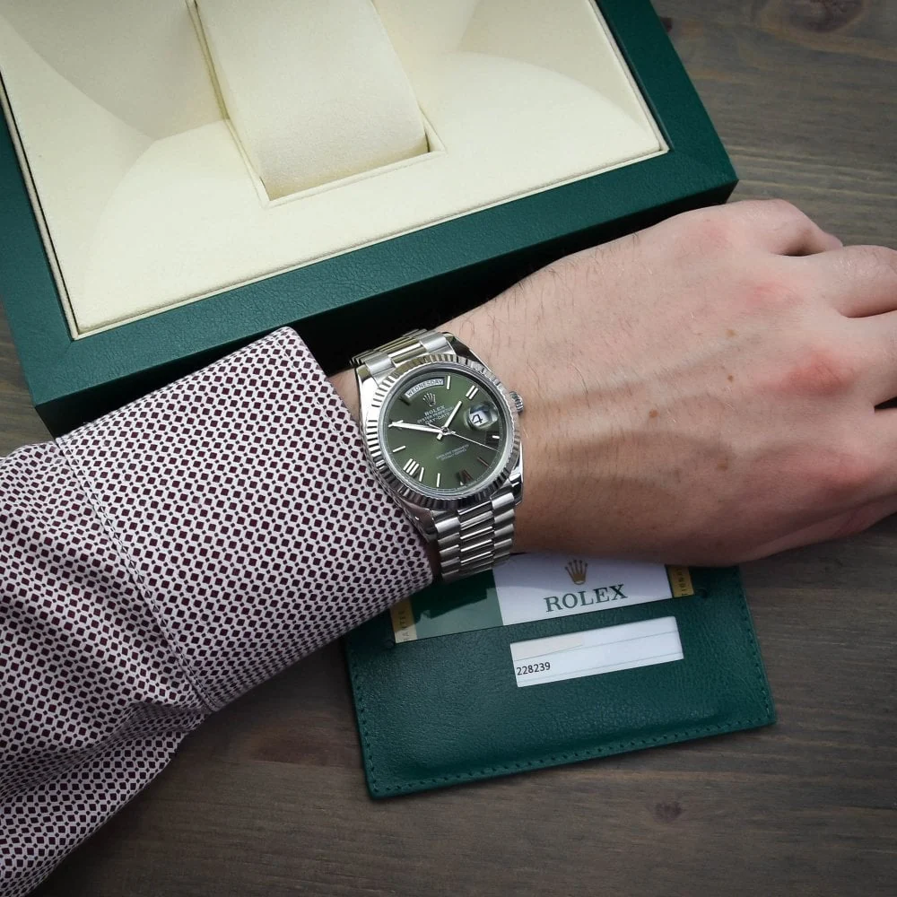 Rolex DayDate 40 Green Men's – gallery view