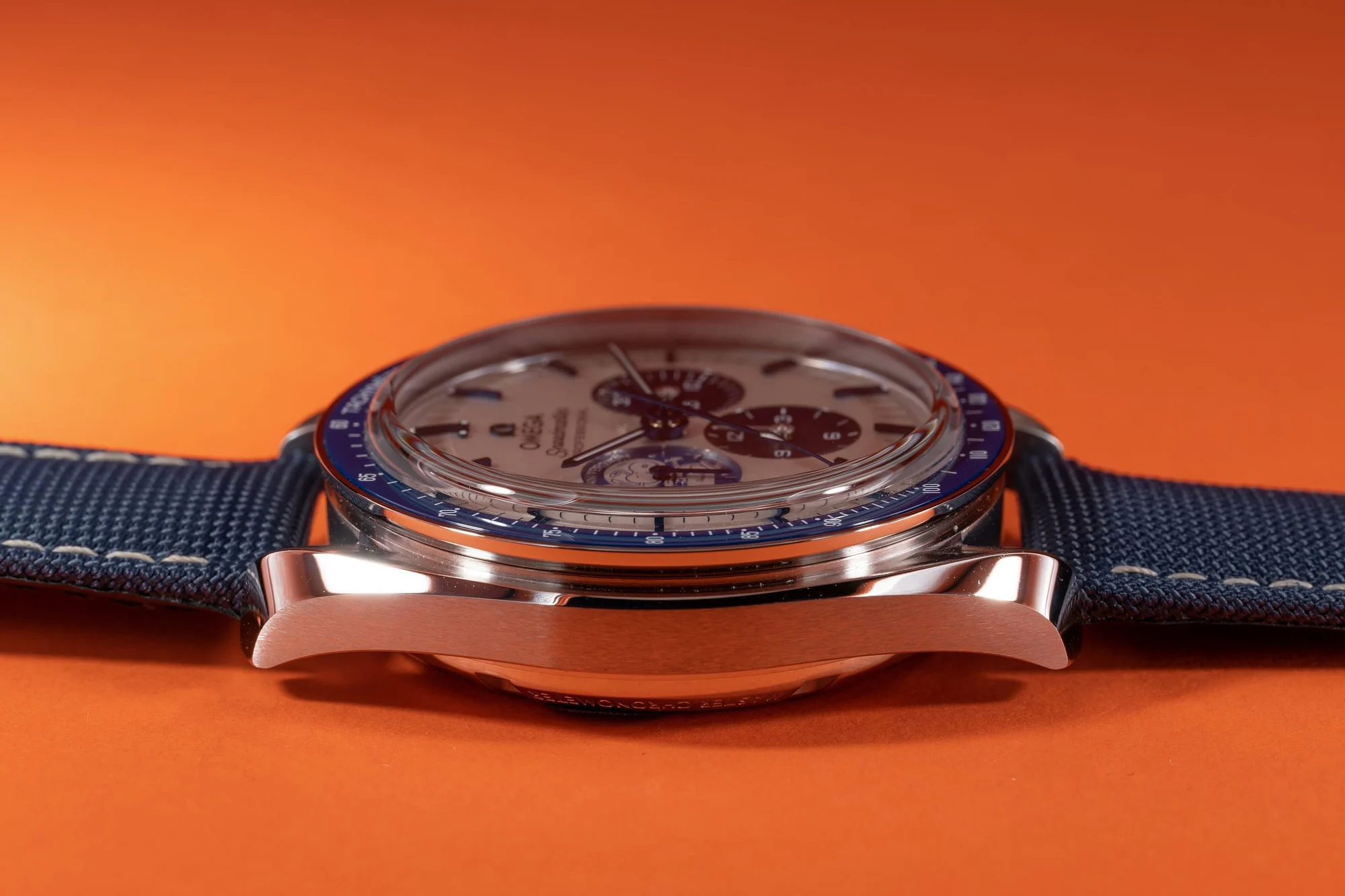 Omega Speedmaster Snoopy bracelet satin – gallery view