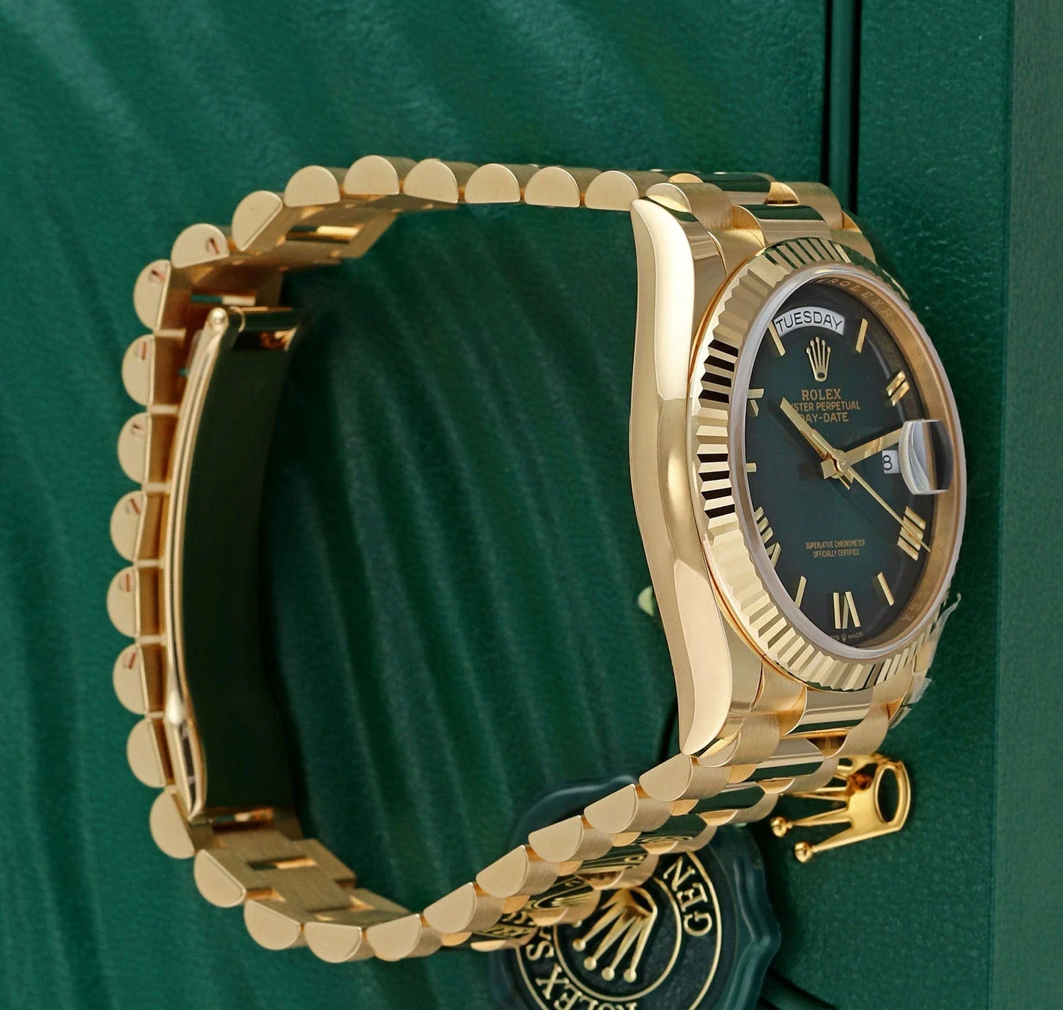 Rolex Day-Date Yellow Gold 128238 Green – gallery view