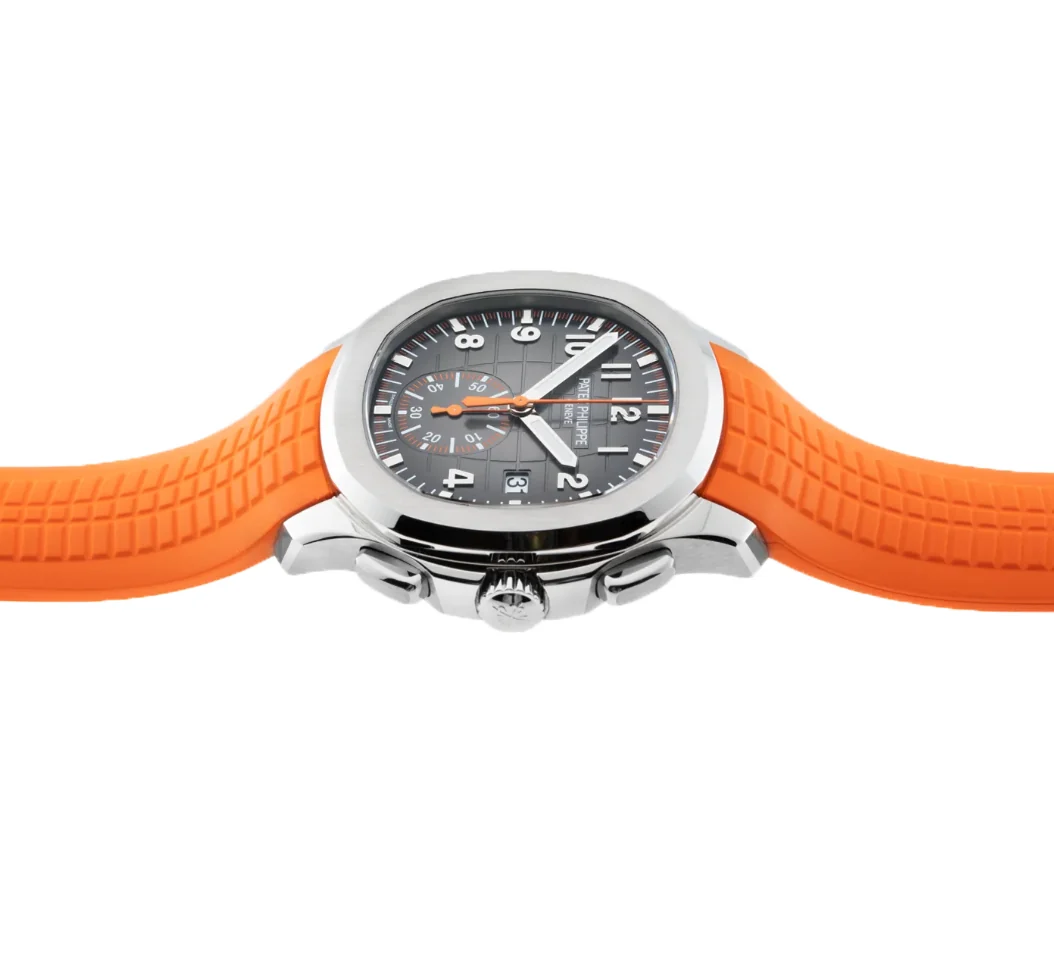 Patek Philippe Aquanaut Automatique – gallery view