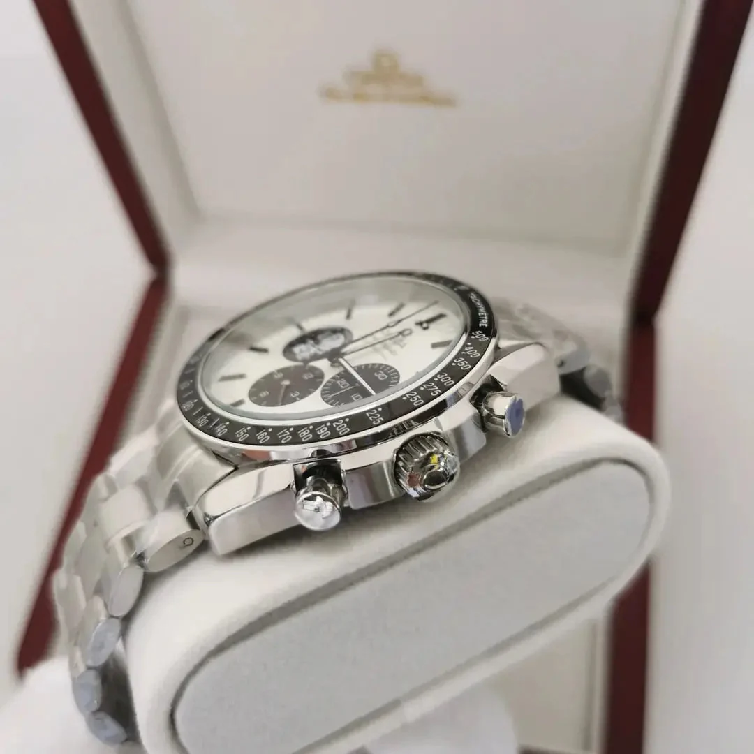 OMEGA SPEEDMASTER ANNIVERSARY SERIE – gallery view