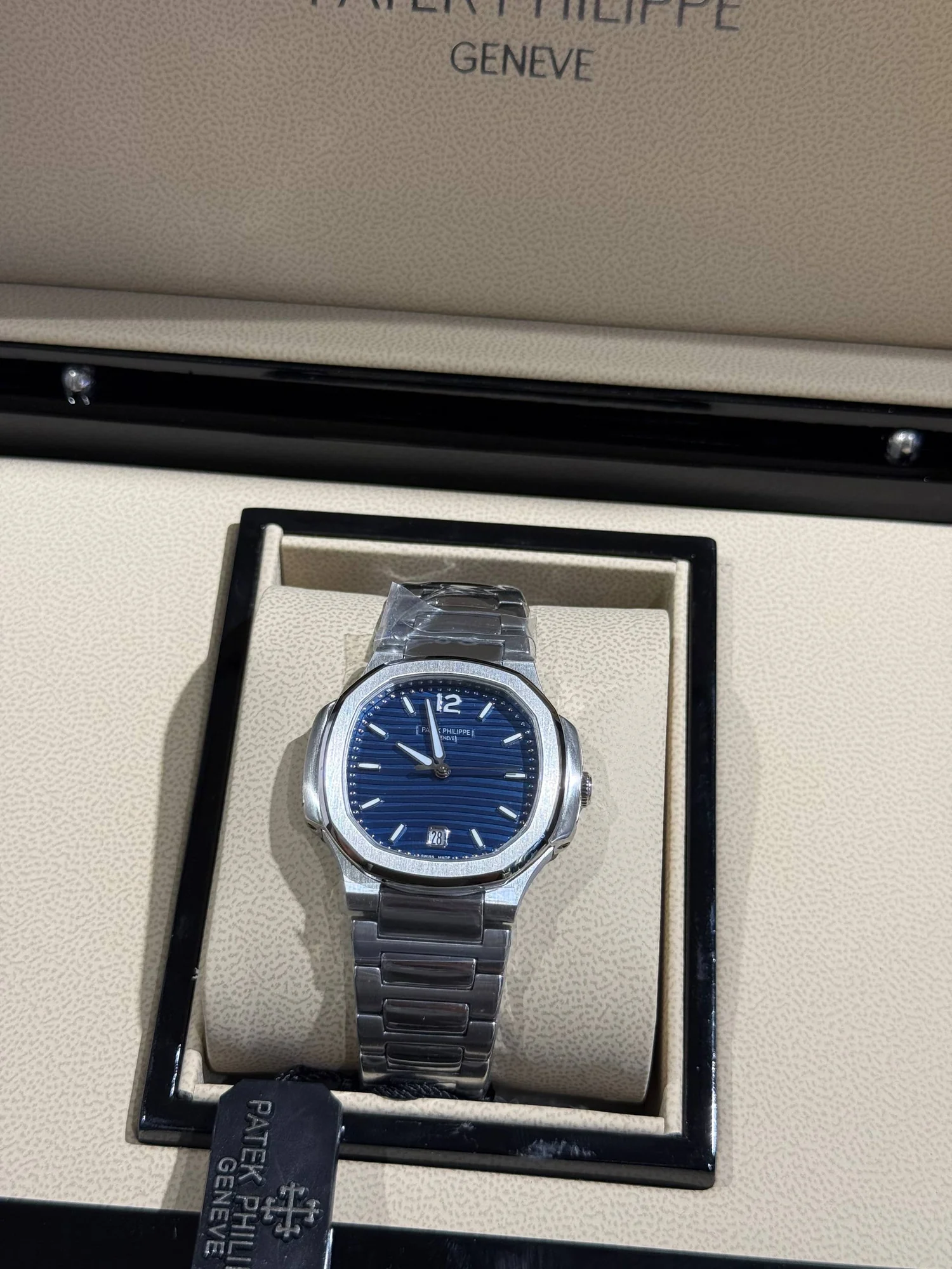 Patek Philippe femme silver / bleu – gallery view