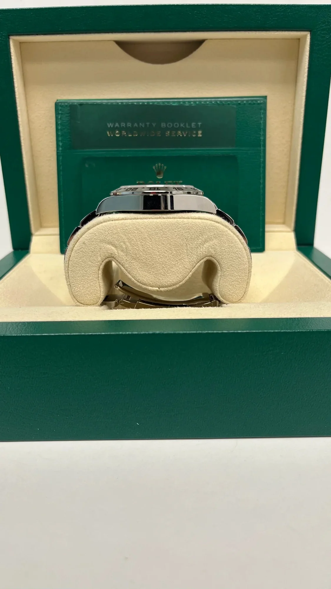 Rolex Oyster Perpetual Explorer II Black Dial 226570 – gallery view