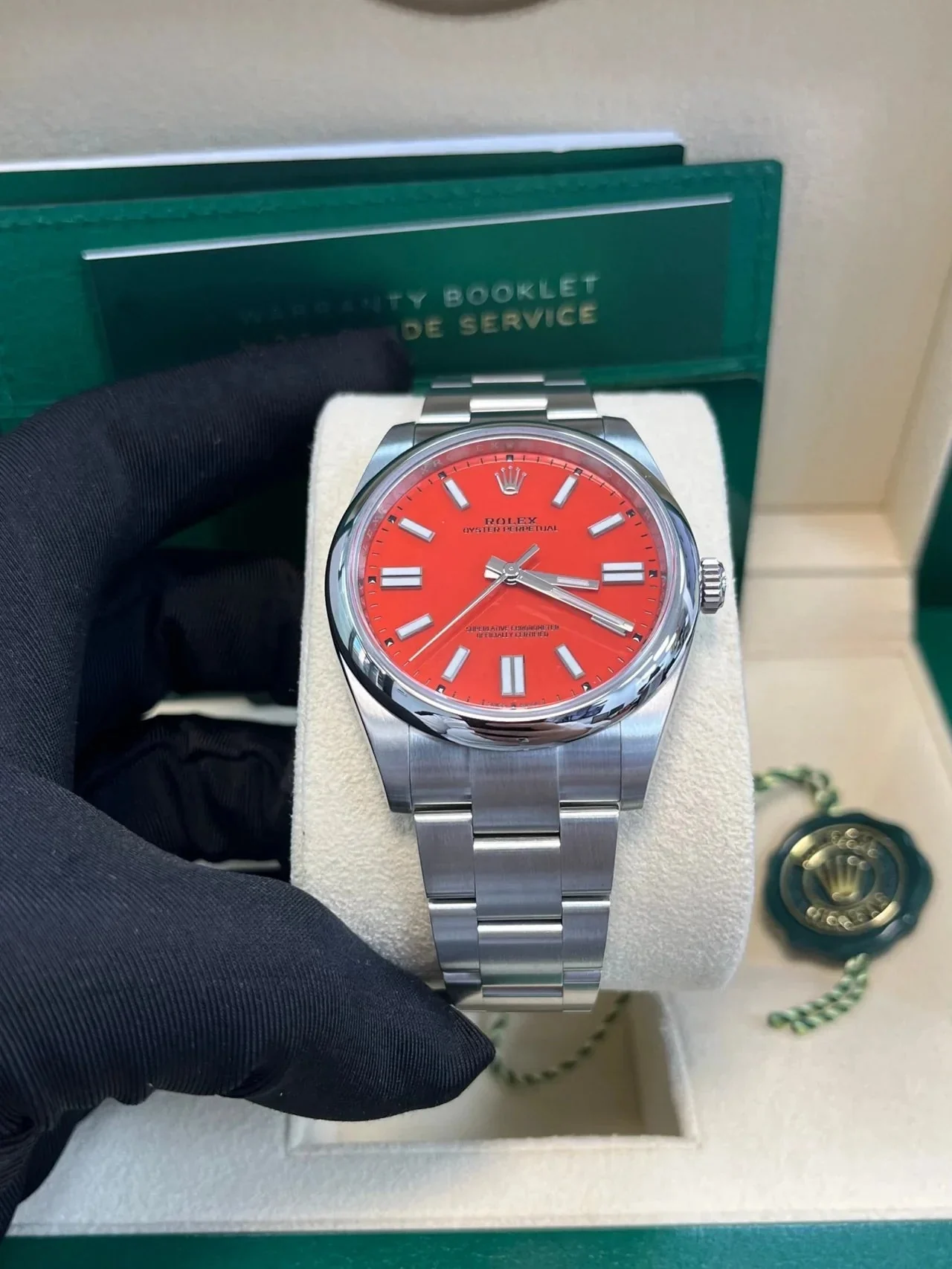 Rolex Oyster Perpetual Red Dial 124300 – gallery view