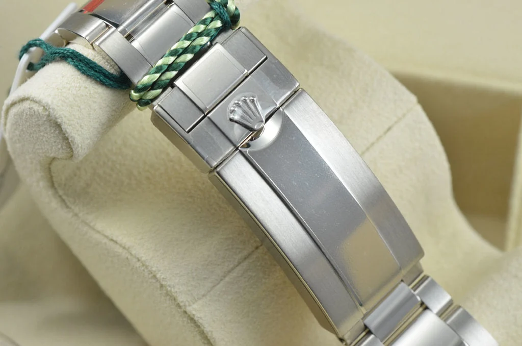 Rolex Submariner Bezel Bleue Dial Black Men's – gallery view