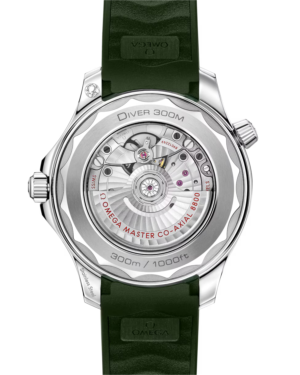 OMEGA SEAMASTER DIVER Green – gallery view