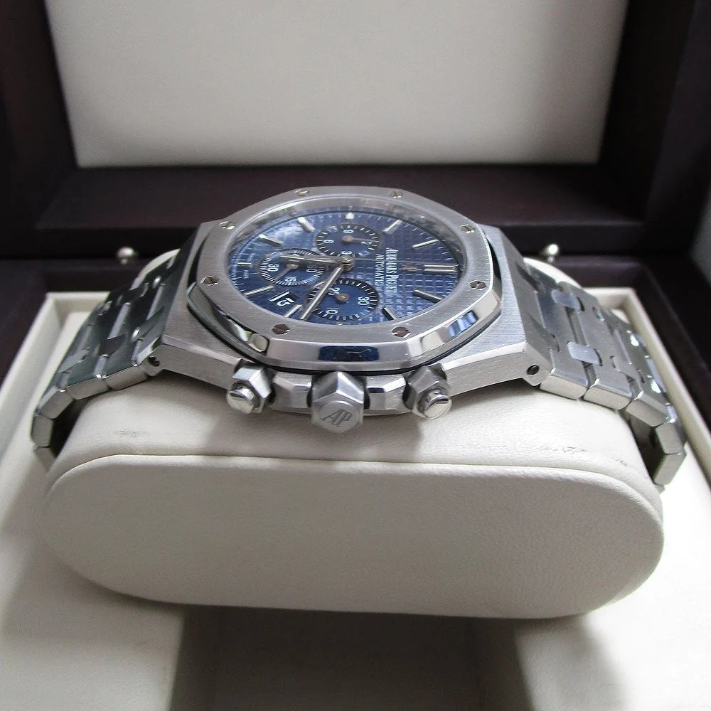 Audemars Piguet Royal Oak Chronographe 41mm 26320ST.OO.1220ST – gallery view