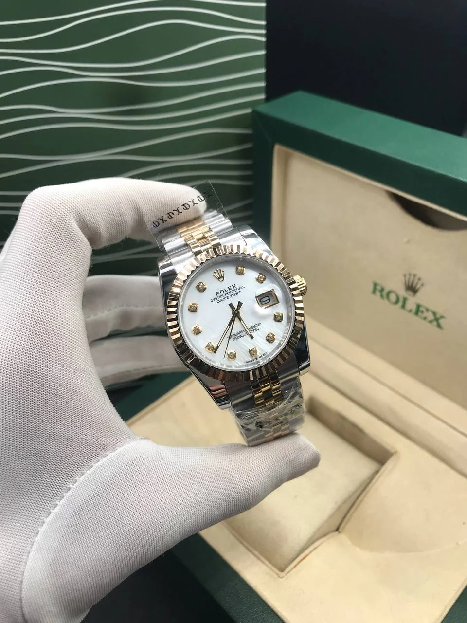 Rolex Datejust 31mm Two-Tone Gold Dial White – main view