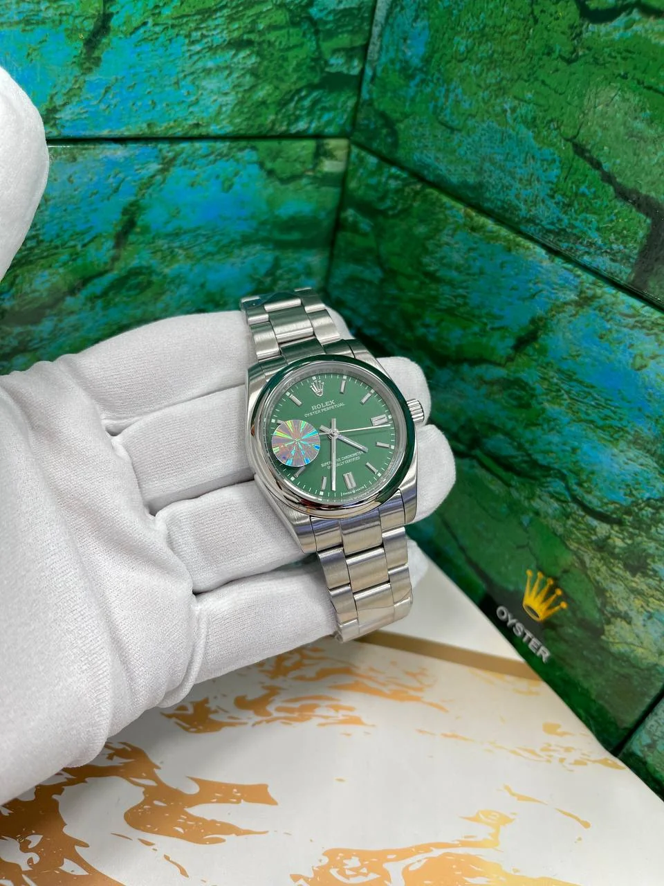 Rolex Classique 124300 Noire 41mm – gallery view