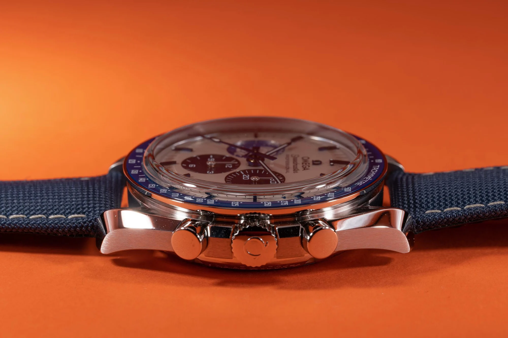 Omega Speedmaster Snoopy bracelet satin – gallery view