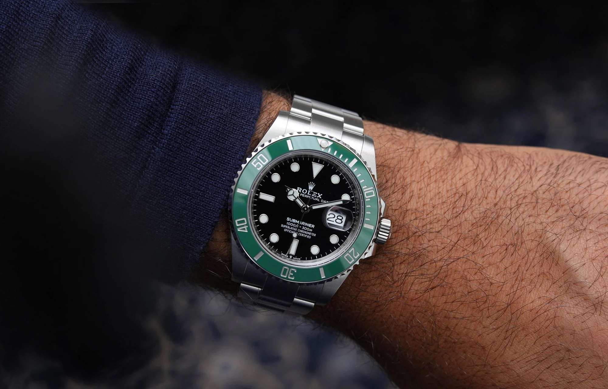 Rolex SUBMARINER Bezel VERTE MODÈLE 16610LV Men's – gallery view