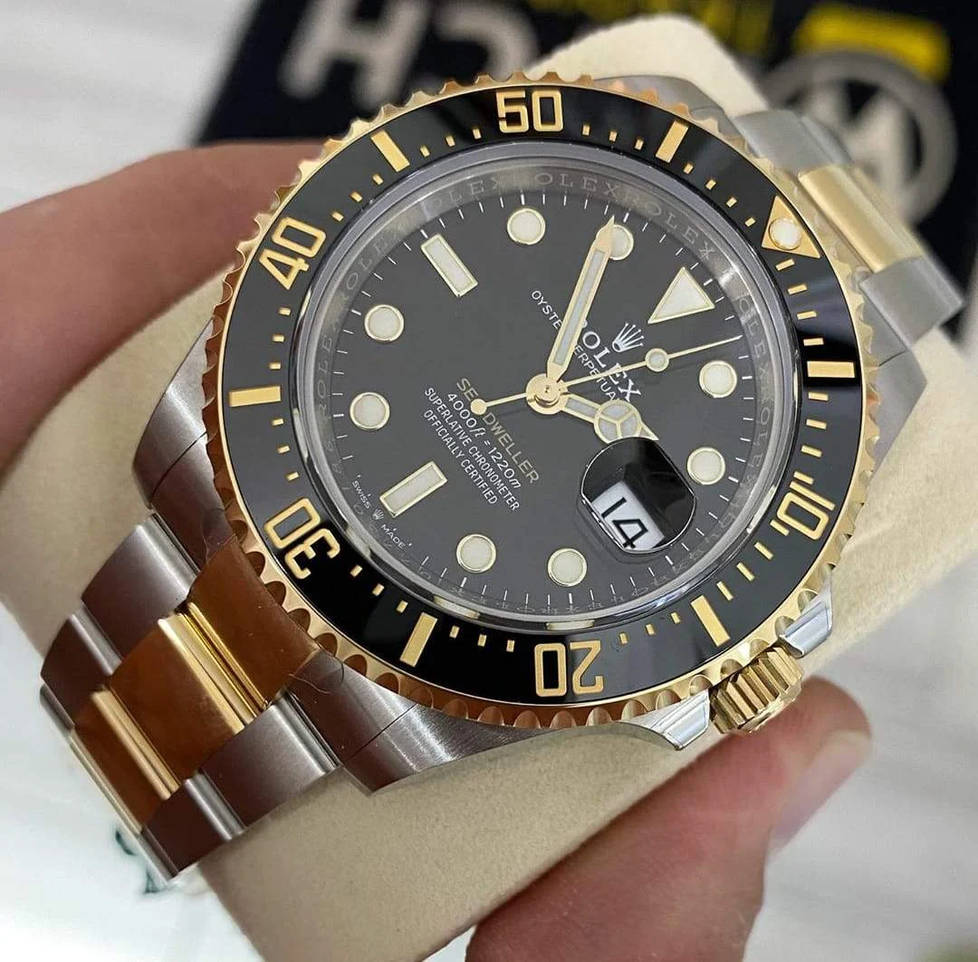 Rolex Sea-Dweller 126603 Men's – gallery view